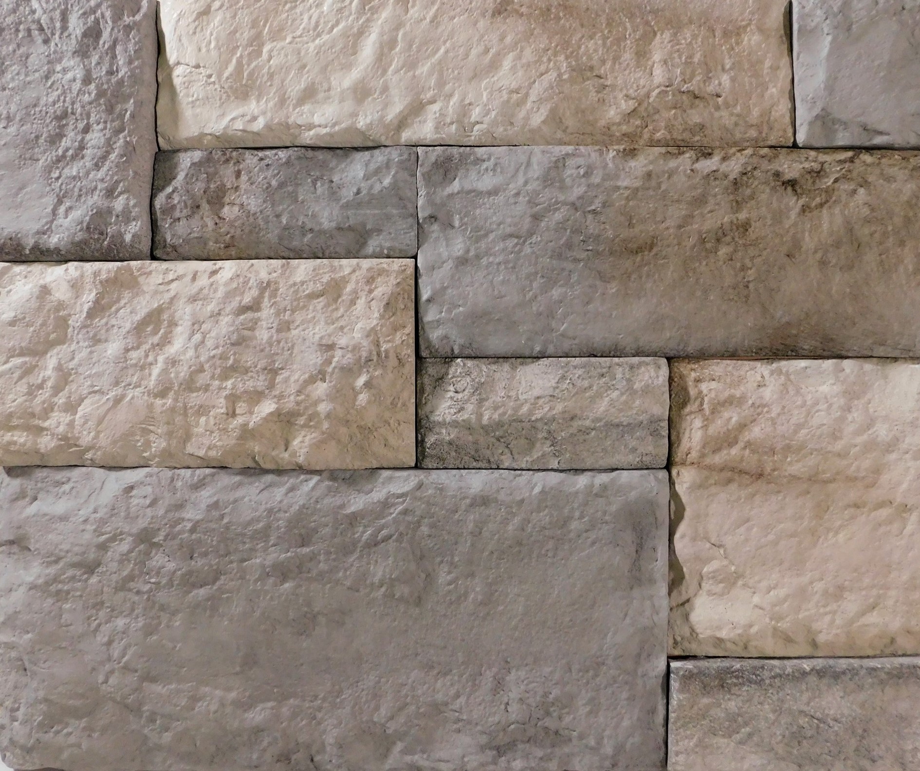 Biopietra Mix Acr cladding: jointless bi-tonal stone veneer